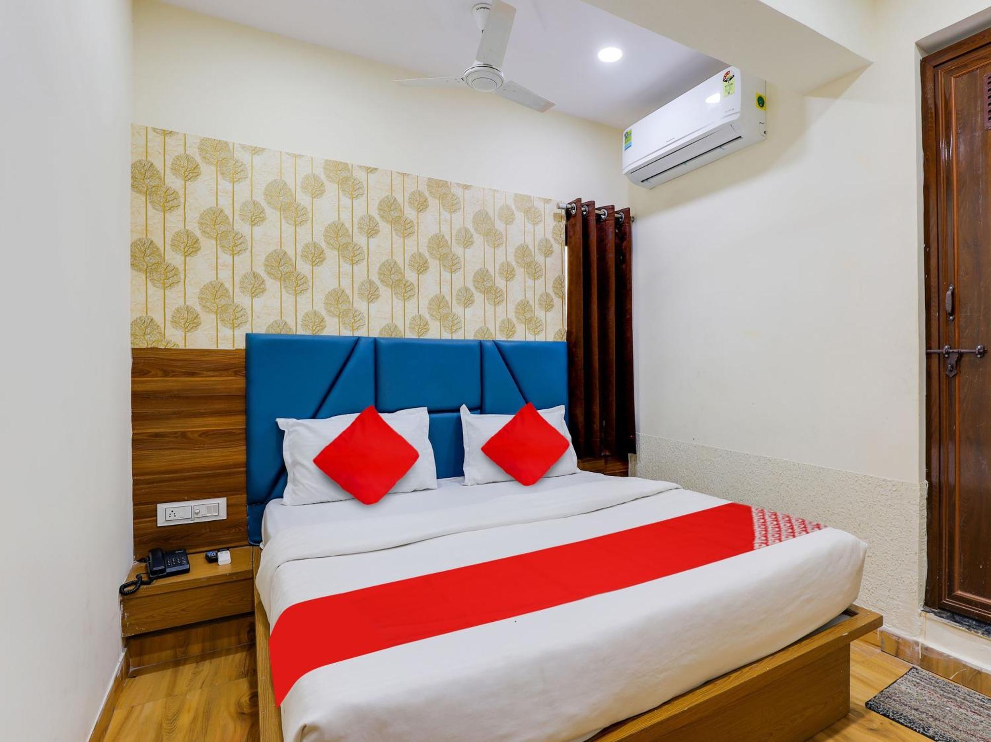 Hotel O Kb Villa 아흐메다바드 외부 사진
